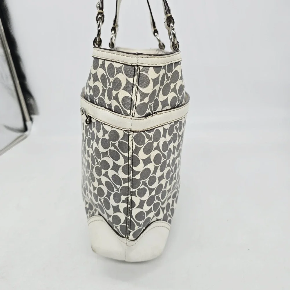 Coach Chelsea Heritage Stripe Tote Bag Purse Gray White Pink M1093-F15137